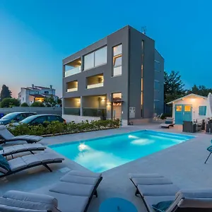 Apartment Luxury Tramontana, Medulin